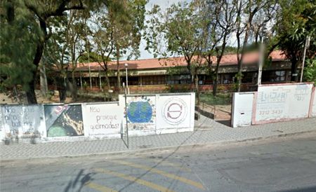 DIVINÓPOLIS: Menores invadem Escola Martin Cyprien para matar aluno e disparam tiro escola 2